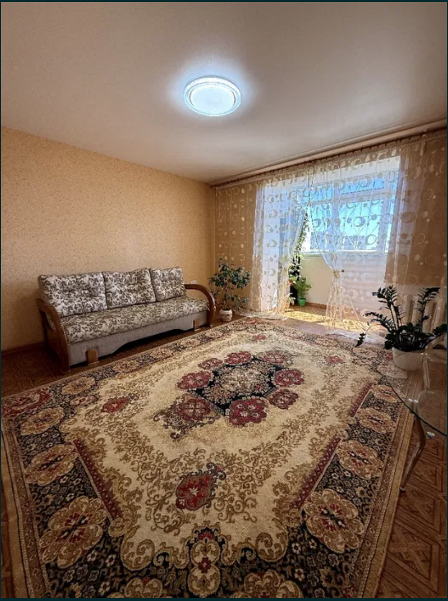 Квартира на вул. Глушко Академика проспект, 59 м², 55 000$ — FAKTOR