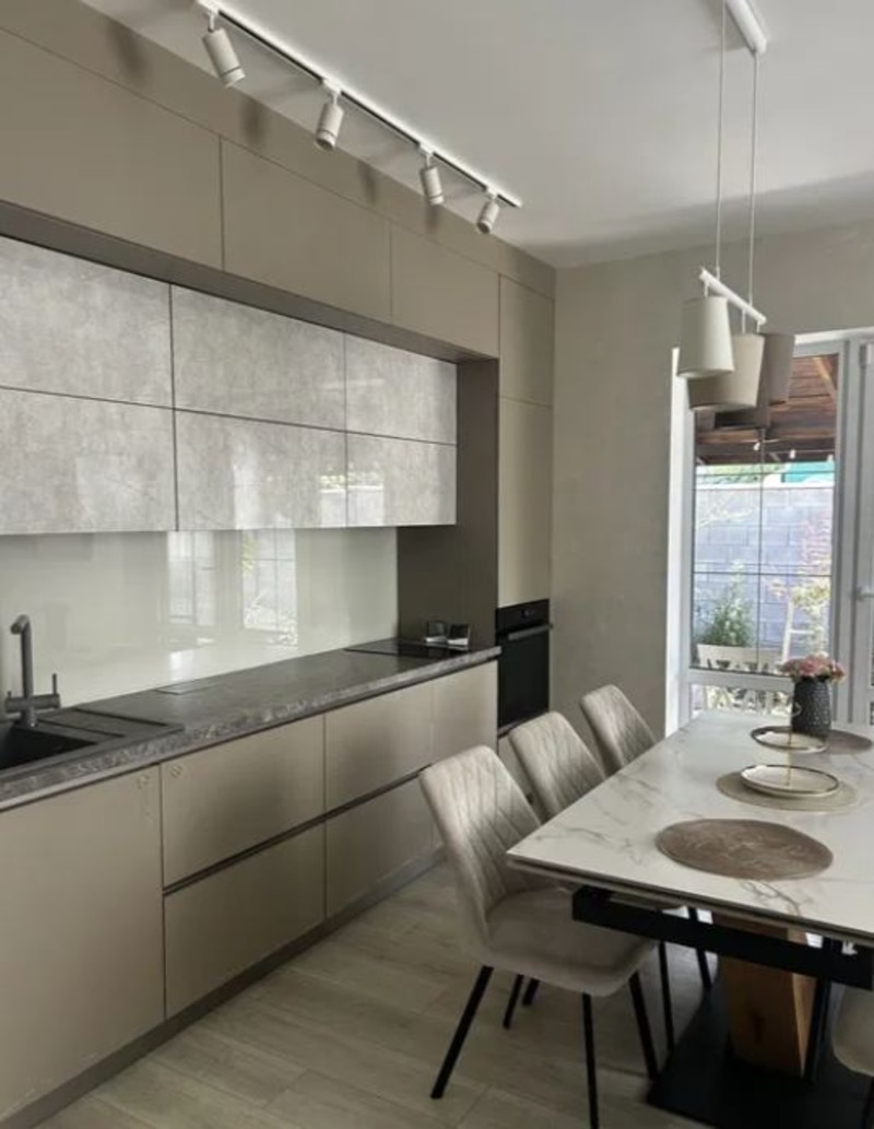 Дом на ул. Строителей, 105 м², 185 000$ — FAKTOR