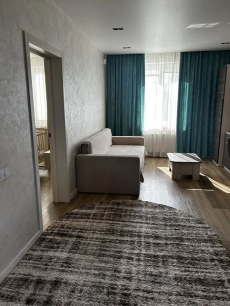 Дом на ул. Строителей, 105 м², 185 000$ — FAKTOR