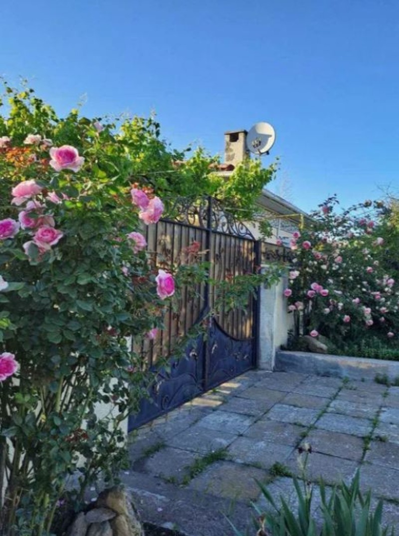 Дом на ул. Лермонтова, 100 м², 80 000$ — FAKTOR